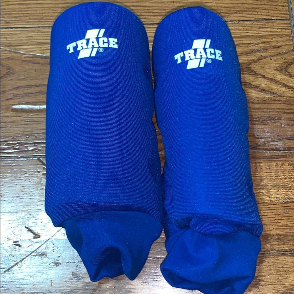 🆕⭐️KNEE GUARDS⭐️LAST PAIR of Blue! Set of 2 NWT by TRACE ADAMS USA - Picture 7 of 8